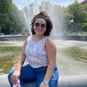 Meet your Posher, Fernanda